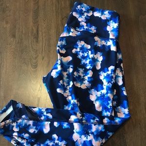 Old Navy Active Leggings